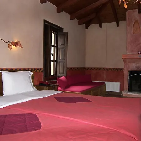 Astrovolia كالامباكا