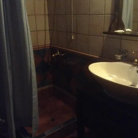 فندق Astrovolia 3*