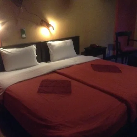 Astrovolia فندق 3*